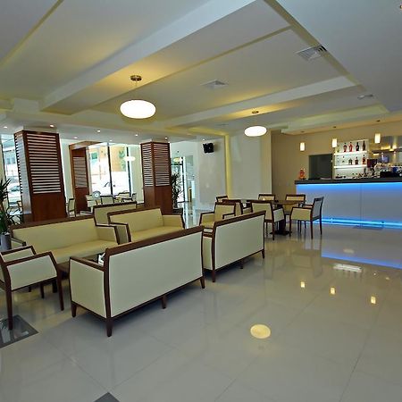 Hotel Eden Tulcsa Kültér fotó