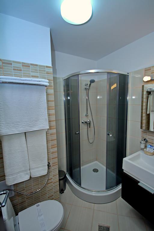 Hotel Eden Tulcsa Szoba fotó