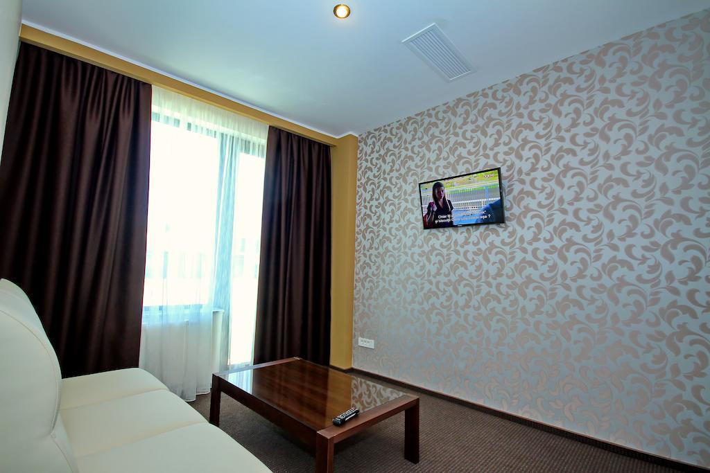 Hotel Eden Tulcsa Szoba fotó